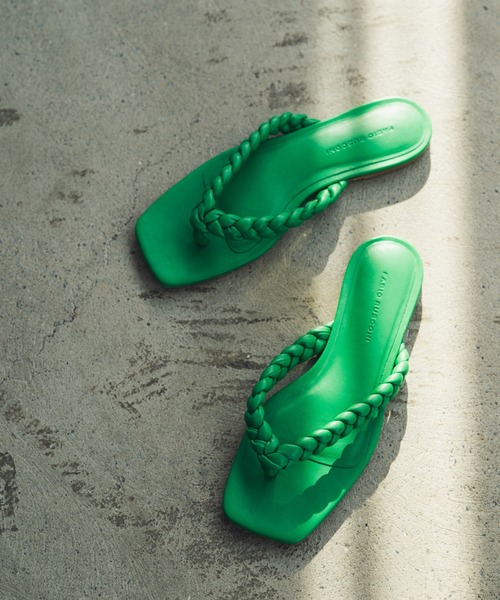 Fabio 三つ編みトングフラットサンダル ブーツ 三つ編みトングフラットサンダル Ldzd0001 を購入できます Loungedress Loungedress ラウンジドレス のブーツ Fabio Loungedress ラウンジドレス のファッション 直営公式