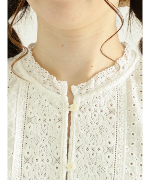 Samansa Mos2(サマンサ モスモス)の「ドビーレースパッチワークブラウス(シャツ/ブラウス・レディース・ブラック/グレー/オフホワイト・フリ-)」の12枚目の写真