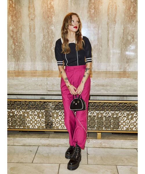 jouetie（ジュエティ）の「ピンタックバイカラーサマーニット（ニット/セーター・レディース・ブラック/ブルー/グリーン・MEDIUM）」の16枚目の写真