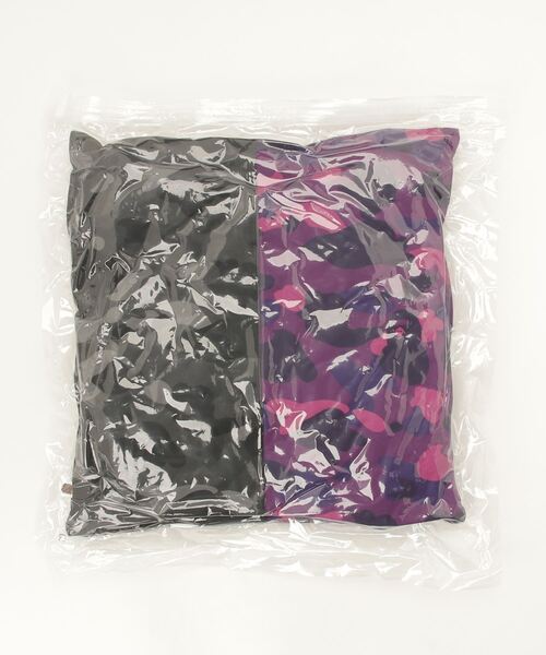 A BATHING APE（アベイシングエイプ）の「COLOR CAMO TIGER SHARK HALF 