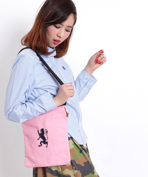 GIORDANO（ジョルダーノ）の「[GIORDANO]ライオン刺繍キャンバスショルダーバッグ (2015年モデル）（ショルダーバッグ・メンズ・ブラック/ブラック系その他/グリーン/カーキ/ネイビー/パープル/ピンク・FREE）」の15枚目の写真