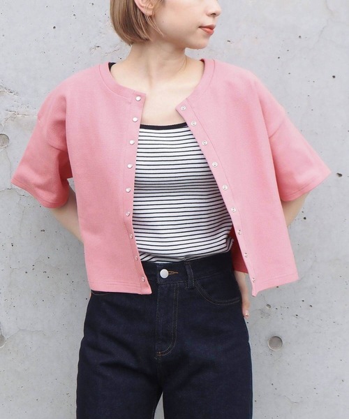 tiptop（ティップトップ）の「スナップボタン半袖カーディガン（カーディガン/ボレロ・レディース・ブラック/グレー/ピンク/ライトグリーン/ライトピンク/レッド/グリーン/オフホワイト/エンジ・FREE）」の7枚目の写真