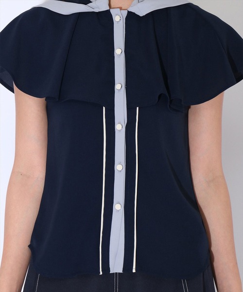 REDYAZEL（レディアゼル）の「バイカラーフリルノースリブラウス（シャツ/ブラウス・レディース・ベージュ/ネイビー/オフホワイト・SMALL/MEDIUM）」の20枚目の写真