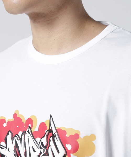 AVIREX（アヴィレックス）の「【AVIREX x A4A】タギング ロゴ Tシャツ / TAGIGING LOGO T-SHIRT / アヴィレックス（Tシャツ/カットソー・メンズ・ホワイト/ブラック・LARGE/MEDIUM）」の13枚目の写真