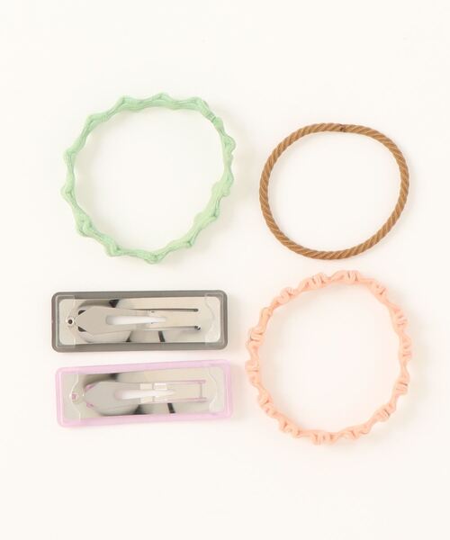 ehka sopo（エヘカソポ）の「ヘアゴムヘアピンセット（ヘアゴム・レディース・ブルー/ピンク・ﾌﾘ-）」の3枚目の写真
