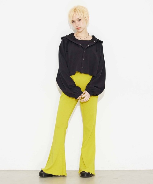 エックスガール　ローライズイージーフレアパンツ X-girl（エックスガール）の「LETTUCE EDGE FLARE EASY PANTS