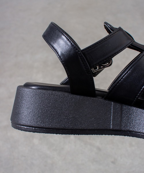 SpRay（スプレイ）の「グルカサンダル（サンダル・レディース・ブラック/アイボリー・SMALL/MEDIUM/LARGE/X-LARGE）」の14枚目の写真