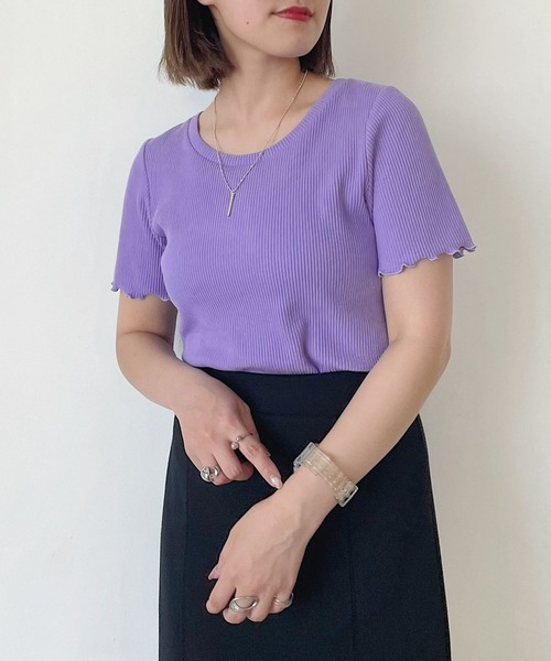 PAGEBOY(ページボーイ)の「テレコメローコンパクトTシャツ(Tシャツ/カットソー・レディース・ブラック/オフホワイト/ロイヤルブルー/グレイッシュベージュ・FREE)」の1枚目の写真