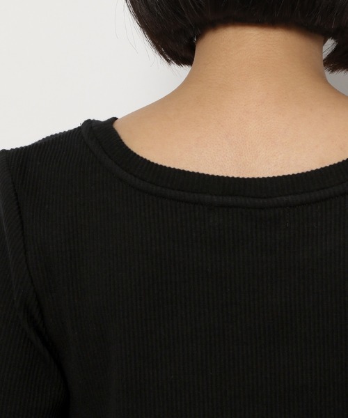 PAGEBOY(ページボーイ)の「テレコメローコンパクトTシャツ(Tシャツ/カットソー・レディース・ブラック/オフホワイト/ロイヤルブルー/グレイッシュベージュ・FREE)」の11枚目の写真