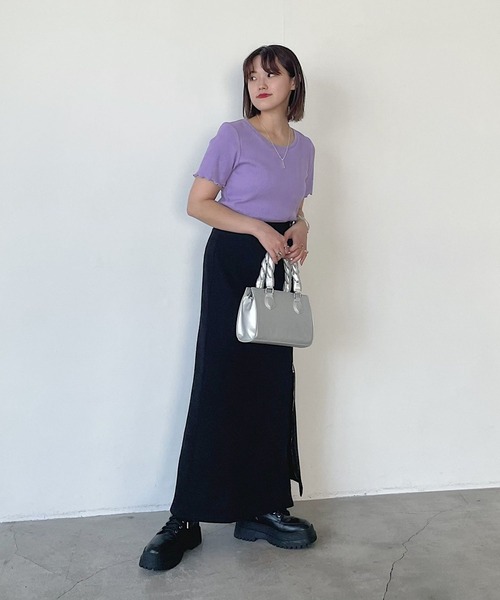 PAGEBOY(ページボーイ)の「テレコメローコンパクトTシャツ(Tシャツ/カットソー・レディース・ブラック/オフホワイト/ロイヤルブルー/グレイッシュベージュ・FREE)」の8枚目の写真