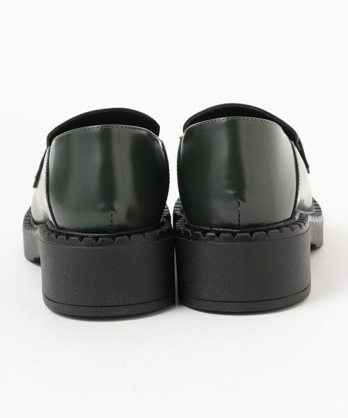 Ray BEAMS(レイビームス)の「FABIO RUSCONI / コインローファー(ローファー・レディース・ブラック/ダークグリーン・38/39/37/36)」の4枚目の写真