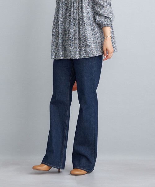 SHIPS(シップス)の「〈洗濯機可能〉11.5oz デニムセミフレアパンツ◆(デニムパンツ・レディース・ブルー/ネイビー・SMALL/MEDIUM/LARGE)」の21枚目の写真
