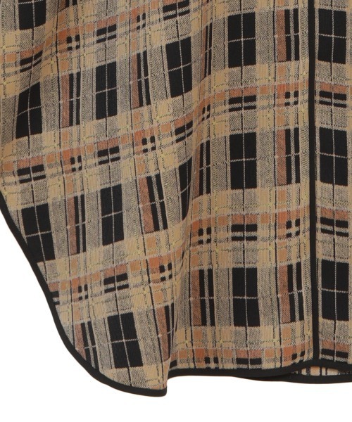 CLANE(クラネ)の「CHECK PIPING TOPS(その他トップス・レディース・ベージュ/ネイビー・1/2)」の13枚目の写真