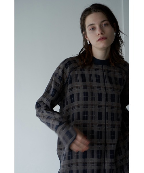 CLANE(クラネ)の「CHECK PIPING TOPS(その他トップス・レディース・ベージュ/ネイビー・1/2)」の17枚目の写真