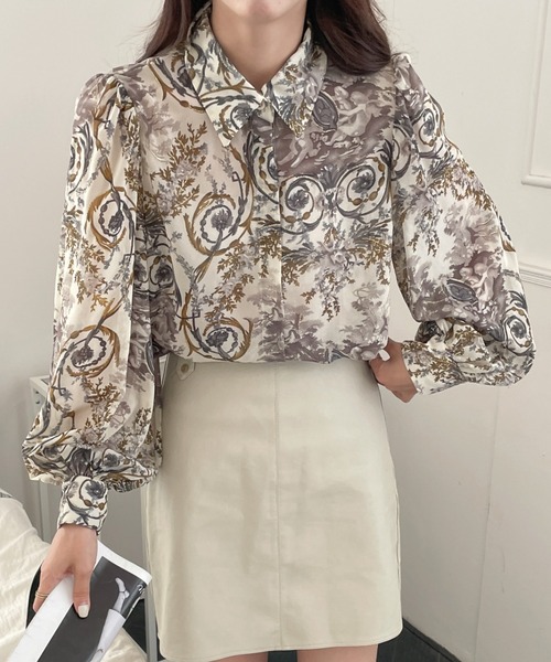 ECLIN(エクラン)の「ボリュームスリーブ総柄レギュラーカラーレディーシャツ(シャツ/ブラウス・レディース・ブラック/ベージュ/ブルー・M/L)」の14枚目の写真