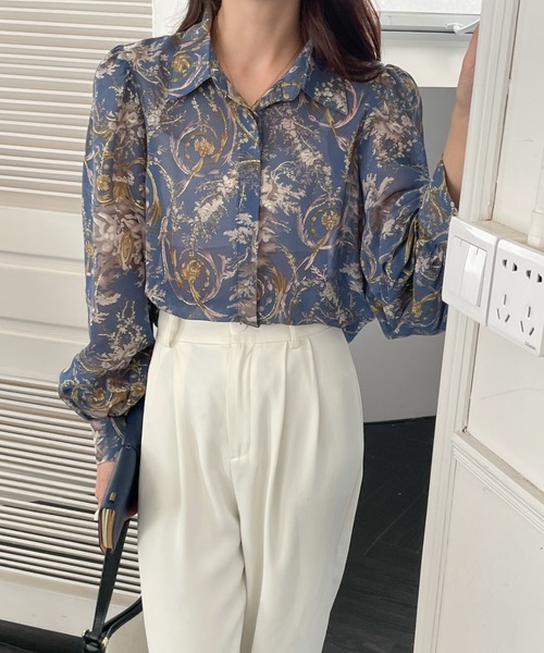 ECLIN(エクラン)の「ボリュームスリーブ総柄レギュラーカラーレディーシャツ(シャツ/ブラウス・レディース・ブラック/ベージュ/ブルー・M/L)」の10枚目の写真