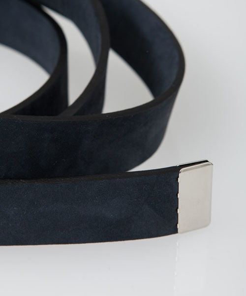 UNITED TOKYO（ユナイテッドトウキョウ）の「ヌバックガチャベルト（ベルト・メンズ・ホワイト/ネイビー/ブラウン・FREE）」の7枚目の写真
