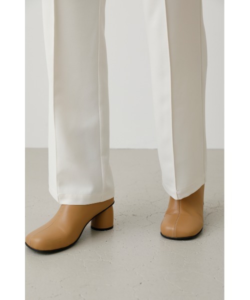 crie conforto(クリーコンフォルト)の「ビューティーストレートパンツ(スラックス・レディース・ブラック/ネイビー/キナリ・SMALL/MEDIUM/LARGE)」の19枚目の写真