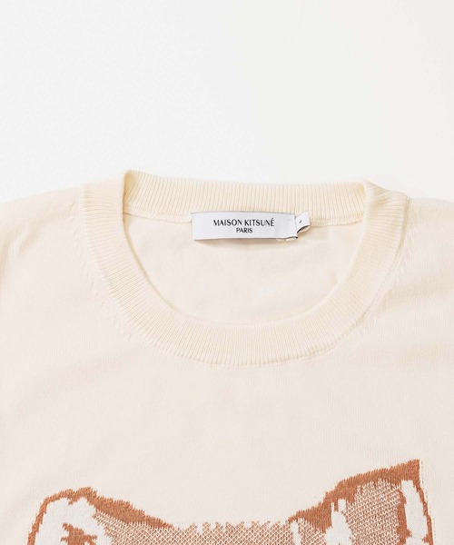 Maison Kitsune（メゾンキツネ）の「MAISON KITSUNE FOX HEAD CREW KNIT メゾン キツネ フォックスヘッド クルー ニット（ニット/セーター・レディース・オフホワイト・SMALL/MEDIUM/LARGE/X-LARGE/X-SMALL）」の2枚目の写真