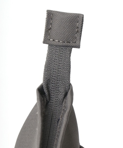 Lee(リー)の「Lee/リー CORDURA サコッシュ/ネックポーチ/ミニポーチ付き(ショルダーバッグ・メンズ・ブラック/カーキ/ブラウン/グレー・FREE)」の12枚目の写真