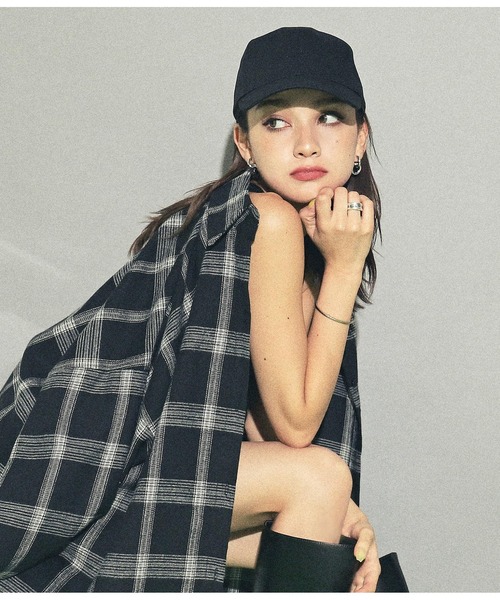 ANAP（アナップ）の「同色刺繍シンプルキャップ（キャップ・レディース・ベージュ/ブラック・FREE）」の8枚目の写真