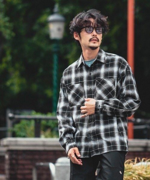 improves（インプローブス）の「レギュラーサイズ オンブレチェックシャツ（シャツ/ブラウス・メンズ・レッド/ホワイト/グリーン/イエロー・X-LARGE/LARGE/MEDIUM）」の5枚目の写真