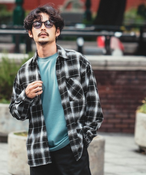 improves（インプローブス）の「レギュラーサイズ オンブレチェックシャツ（シャツ/ブラウス・メンズ・レッド/ホワイト/グリーン/イエロー・X-LARGE/LARGE/MEDIUM）」の6枚目の写真