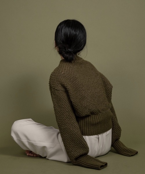 lawgy(ラウジー)の「grain pattern knit(ニット/セーター・レディース・グリーン/アイボリー/ベージュ系その他・FREE)」の17枚目の写真