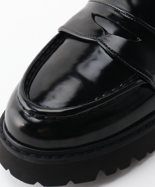 B.C STOCK(ベーセーストック)の「ボリュームソールローファー(ローファー・レディース・アイボリー/ブラック・SMALL/LARGE/MEDIUM)」の11枚目の写真