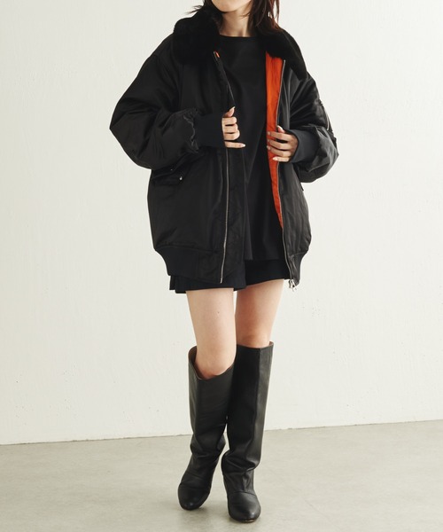 COLLAGE GALLARDAGALANTE(コラージュガリャルダガランテ)の「OVAL SQUARE/中綿ボンバージャケット(MA-1・レディース・ブラック・SMALL)」の14枚目の写真