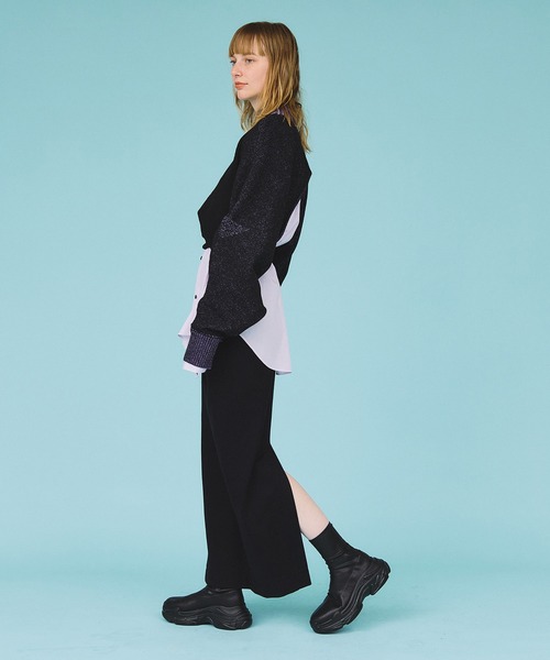 casane(カサネ)の「ソックススニーカーブーツ(ブーツ・レディース・ダークブラック/ブラック・0/1/2)」の6枚目の写真