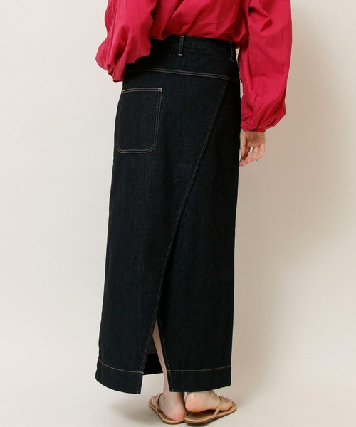 Johnbull(ジョンブル)の「11オンススリットデニムスカート(デニムスカート・レディース・ワンウォッシュ・SMALL/MEDIUM)」の4枚目の写真