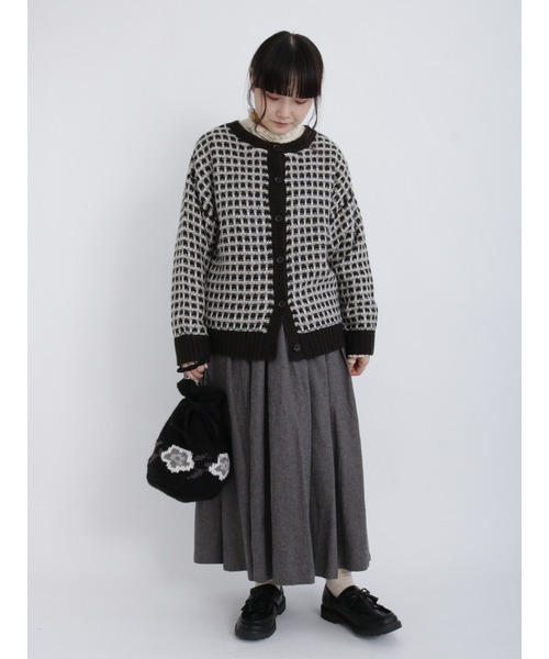 Samansa Mos2（サマンサ モスモス）の「シャーリングレース切替ブラウス（シャツ/ブラウス・レディース・オフホワイト/ブラック/キナリ/ピンク・ﾌﾘ-）」の17枚目の写真