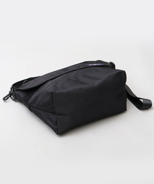 GERRY(ジェリー)の「撥水加工 再生ポリエステル(REPREVE) フラップ ショルダーバッグ(ショルダーバッグ・メンズ・ブラック・FREE)」の9枚目の写真