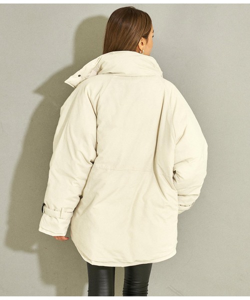 ANAP（アナップ）の「中綿スタンドベルトジャケット（ダウンジャケット/コート・レディース・アイボリー/ブラック/カーキ・FREE）」の8枚目の写真