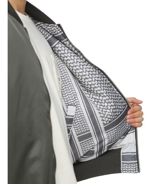 Alpha Industries（アルファインダストリーズ）の「リバーシブル MA-1