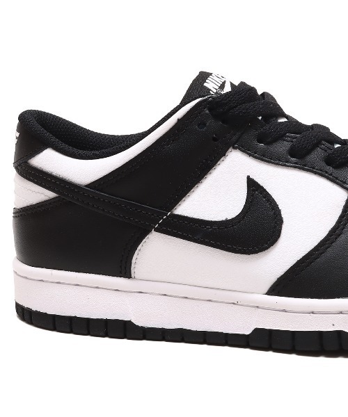 NIKE(ナイキ)の「NIKE DUNK LOW (GS) / ナイキ ダンク LOW GS 【SP】(スニーカー・レディース・ホワイト・22.5cm/25.0cm/24.5cm/24.0cm/23.5cm/23.0cm)」の7枚目の写真