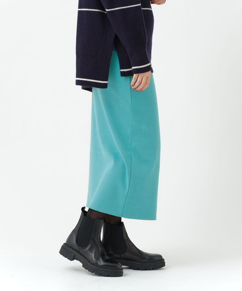 IENA（イエナ）の「ファインゲージフルニードルニットスカート（スカート・レディース・アイボリー/ブルー/ライトグレー・FREE）」の18枚目の写真