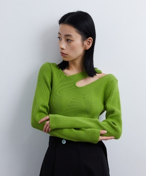 CASA FLINE（カーサフライン）の「アシンメトリーリブニット（ニット