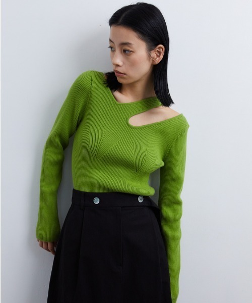 CASA FLINE（カーサフライン）の「アシンメトリーリブニット（ニット