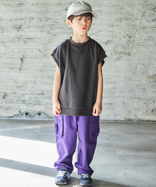 PAIRMANON STREET（ペアマノンストリート）の「【PAIRMANON STREET】【サラッとスウェット】ビッグシルエット スウェットベスト（Tシャツ/カットソー・キッズ・ブラック/ブルー/グリーン/モカ・90/100/110/120/130/140/150）」の6枚目の写真