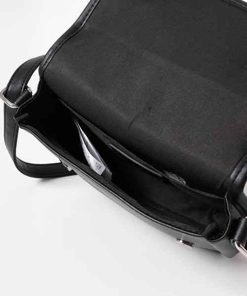 SENSE OF PLACE by URBAN RESEARCH(センスオブプレイスバイアーバンリサーチ)の「マルチショルダーバッグ(ショルダーバッグ・メンズ・ブラック・ONE)」の6枚目の写真