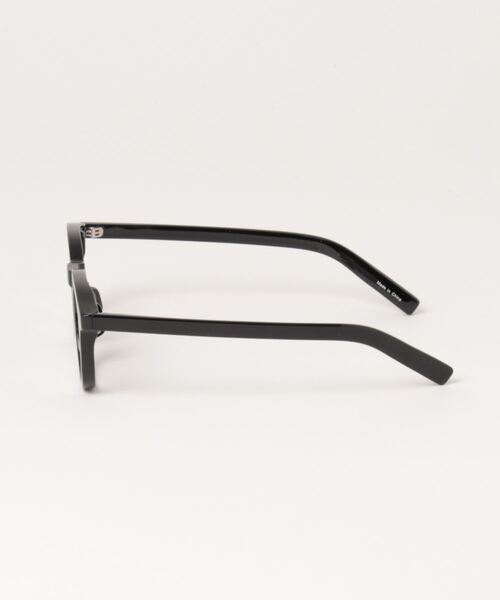 LINFA　（リンファ）の「【LINFA】シンプル太縁メガネ（メガネ・レディース・ベージュ/クリア/ブラック・FREE）」の6枚目の写真