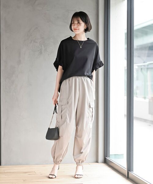 rps(アールピーエス)の「フリルスリーブワイドT(Tシャツ/カットソー・レディース・ブラック/オフホワイト/シルバーグレー/グリーン/チャコールグレー/ブルーグリーン/パープル・フリー)」の14枚目の写真