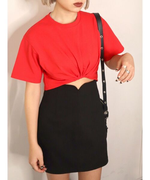 EMODA（エモダ）の「カーブウエストミニスカート（スカート・レディース・ブラック/グレー/ベージュ・SMALL/MEDIUM）」の13枚目の写真