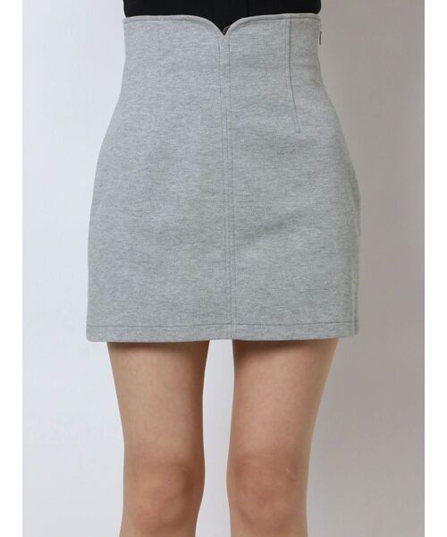 EMODA（エモダ）の「カーブウエストミニスカート（スカート・レディース・ブラック/グレー/ベージュ・SMALL/MEDIUM）」の11枚目の写真