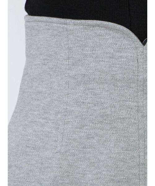 EMODA（エモダ）の「カーブウエストミニスカート（スカート・レディース・ブラック/グレー/ベージュ・SMALL/MEDIUM）」の8枚目の写真