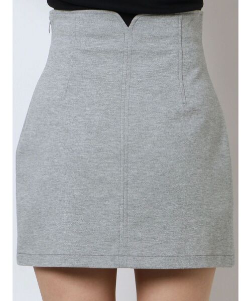 EMODA（エモダ）の「カーブウエストミニスカート（スカート・レディース・ブラック/グレー/ベージュ・SMALL/MEDIUM）」の7枚目の写真