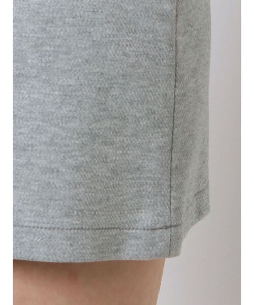 EMODA（エモダ）の「カーブウエストミニスカート（スカート・レディース・ブラック/グレー/ベージュ・SMALL/MEDIUM）」の6枚目の写真