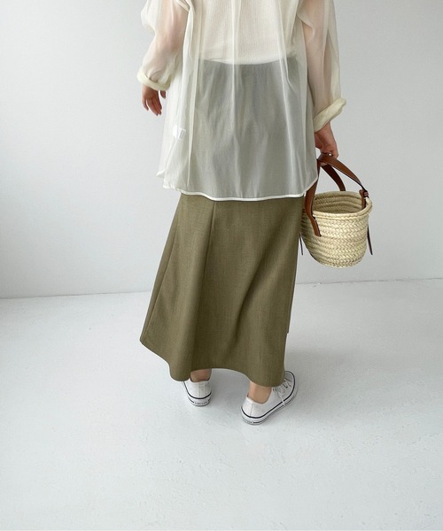 Meli rich（メリーリッチ）の「リネンライクマーメイドスカート（スカート・レディース・ブラウン/ブラック/カーキ/アイボリー/グレイッシュベージュ・MEDIUM）」の18枚目の写真